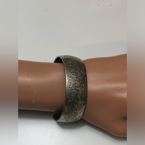 Vintage Kirk pewter cuff bracelet - Picture 1 of 9